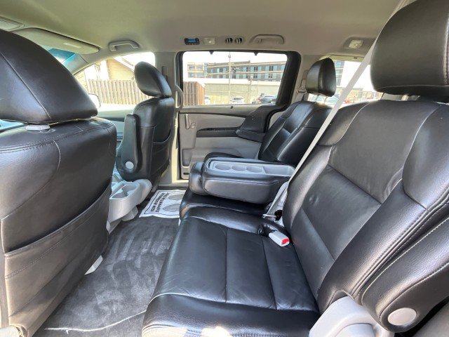 Used 2011 Honda Odyssey EX image 29