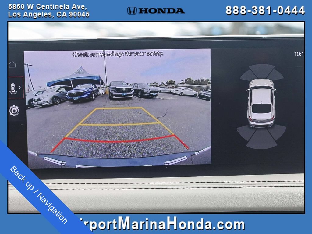 Used 2023 Genesis G70 2.0T w/ Sport Prestige Package RWD image 8