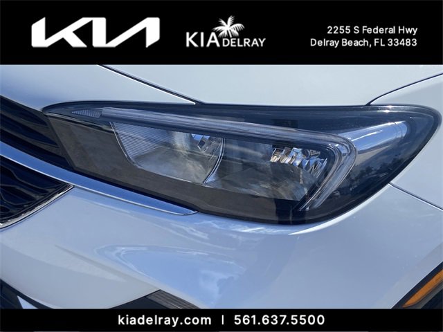 Used 2023 Buick Encore GX Preferred w/ Cold Weather Comfort Package image 6