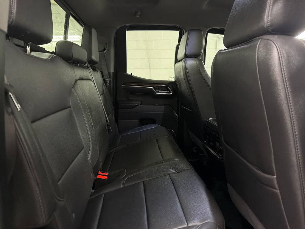 Used 2025 Chevrolet Silverado 1500 LT w/ All Star Edition Plus RWD image 31