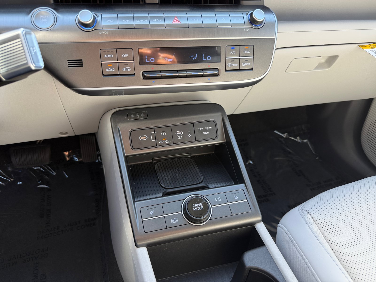 Certified 2026 Hyundai Kona SEL Premium FWD image 13