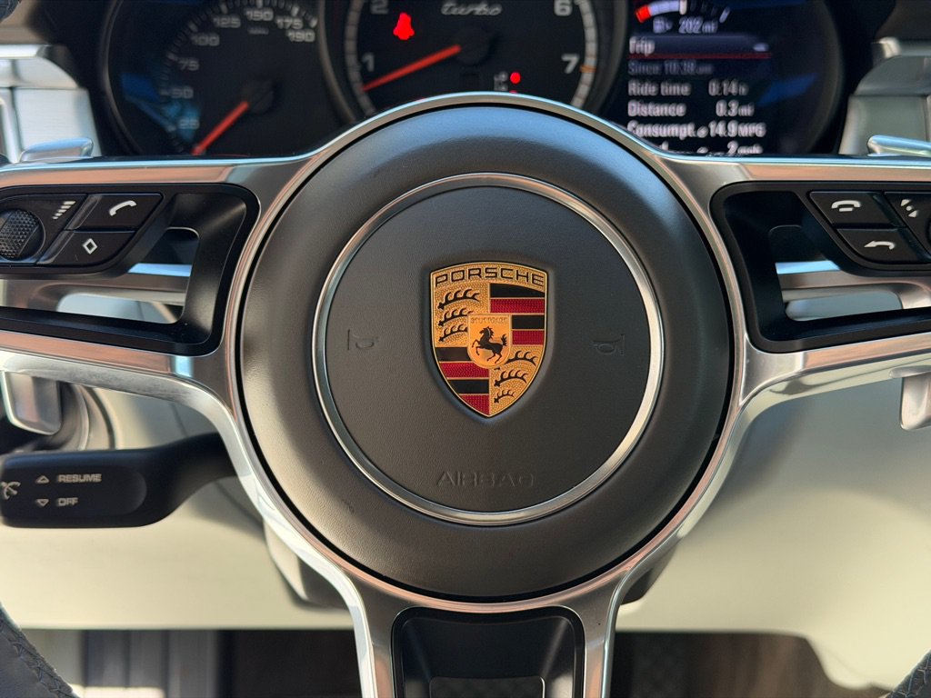 Used 2016 Porsche Macan Turbo AWD/4WD image 36