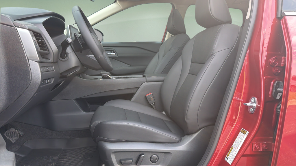 New 2026 Nissan Rogue Dark Armor FWD image 22