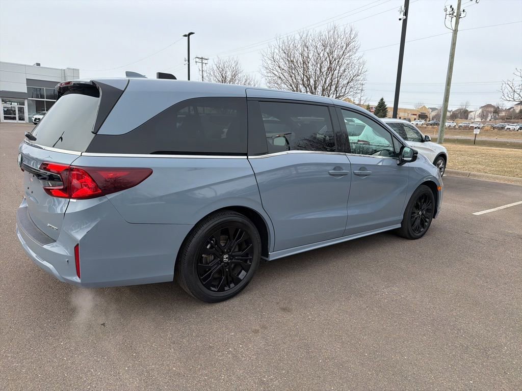 Used 2025 Honda Odyssey Sport-L image 11