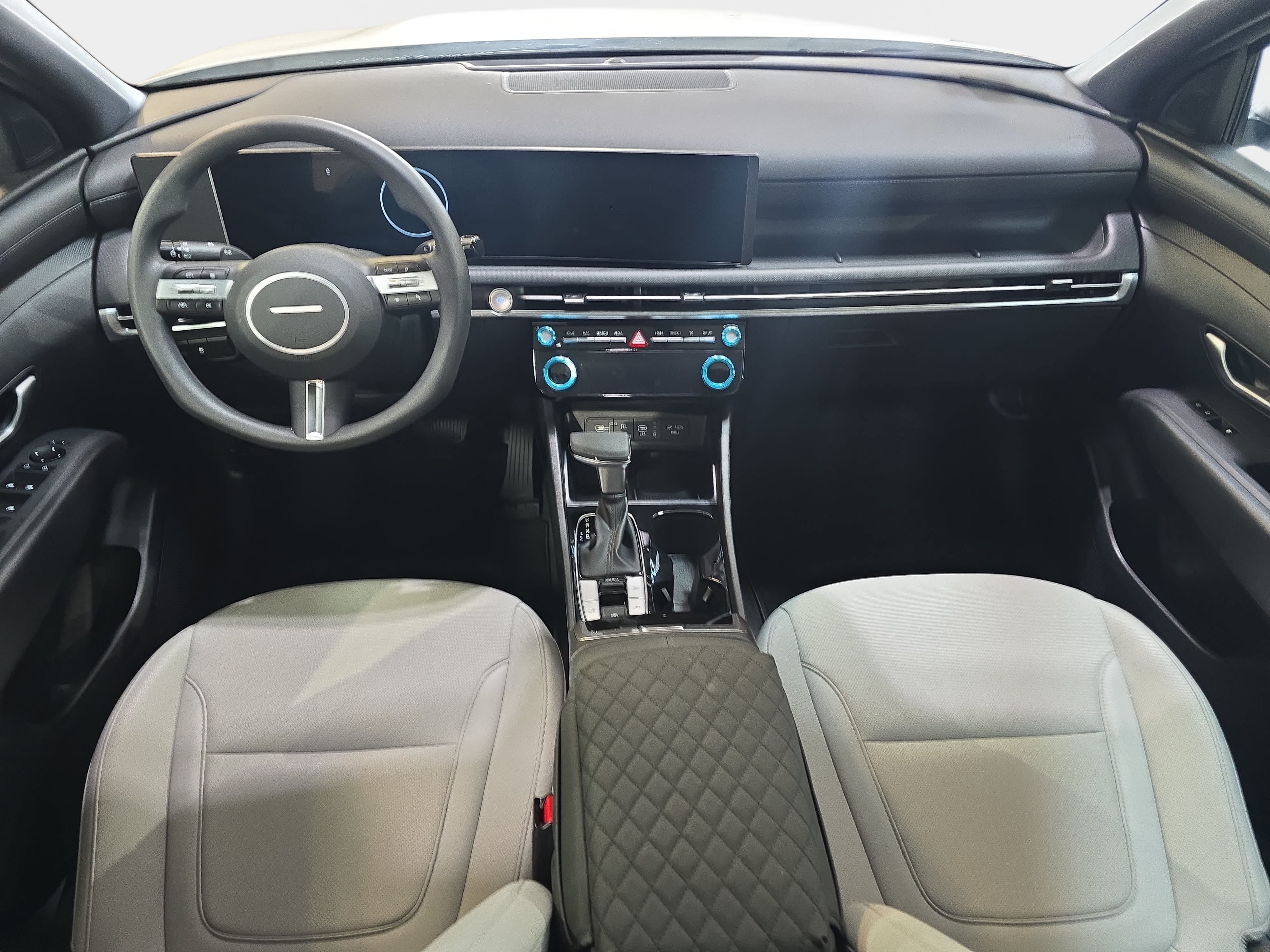 Used 2026 Hyundai Santa Cruz SEL FWD image 10