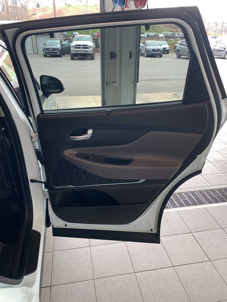 Used 2019 Hyundai Santa Fe SEL image 20