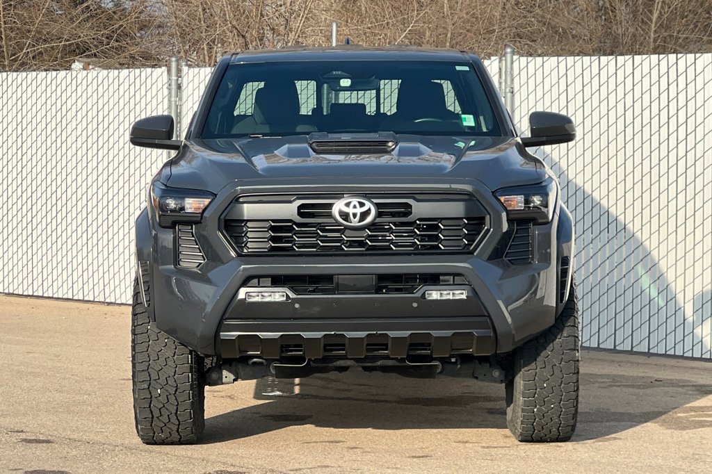 Used 2024 Toyota Tacoma TRD Sport image 6