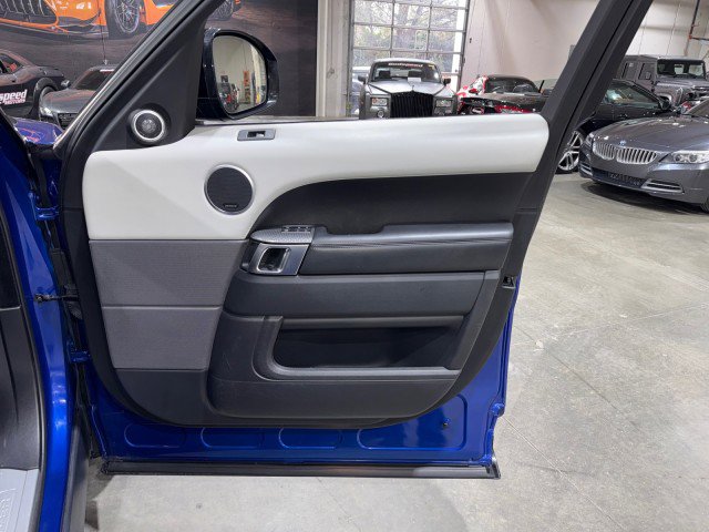 Used 2016 Land Rover Range Rover Sport SVR image 63