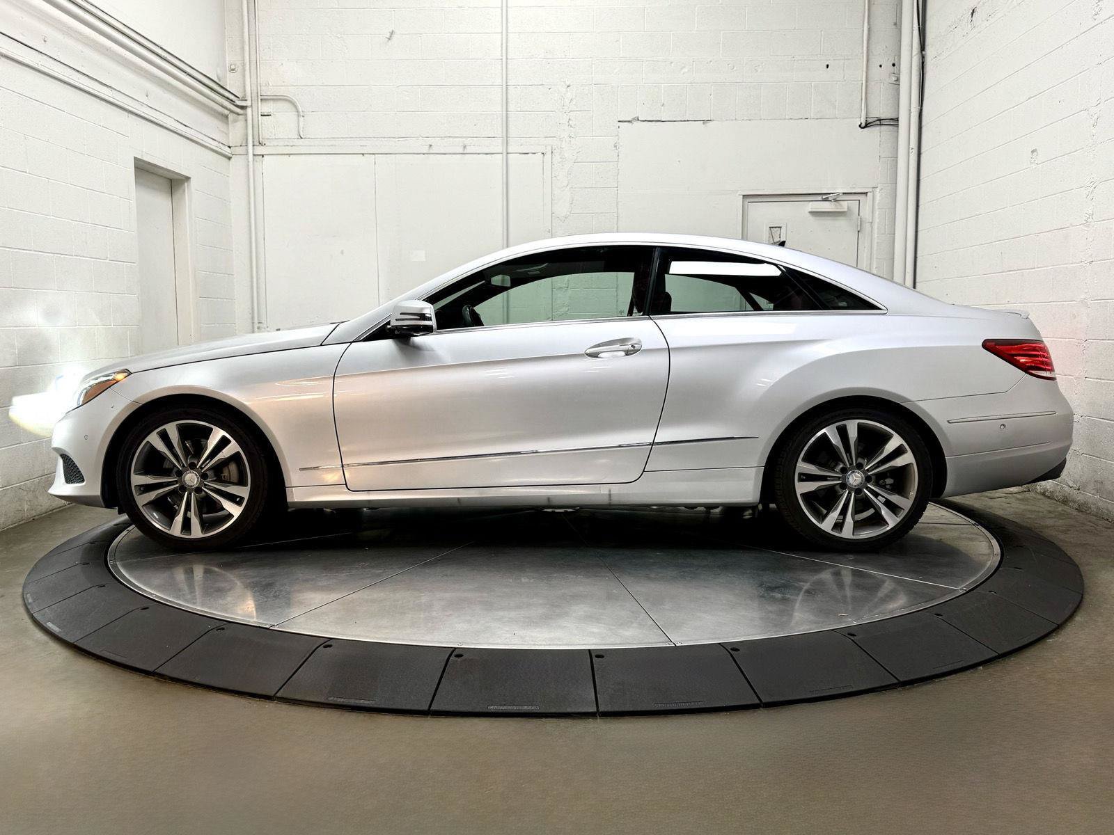Used 2017 Mercedes-Benz E 400 Coupe w/ Premium 3 Package image 6