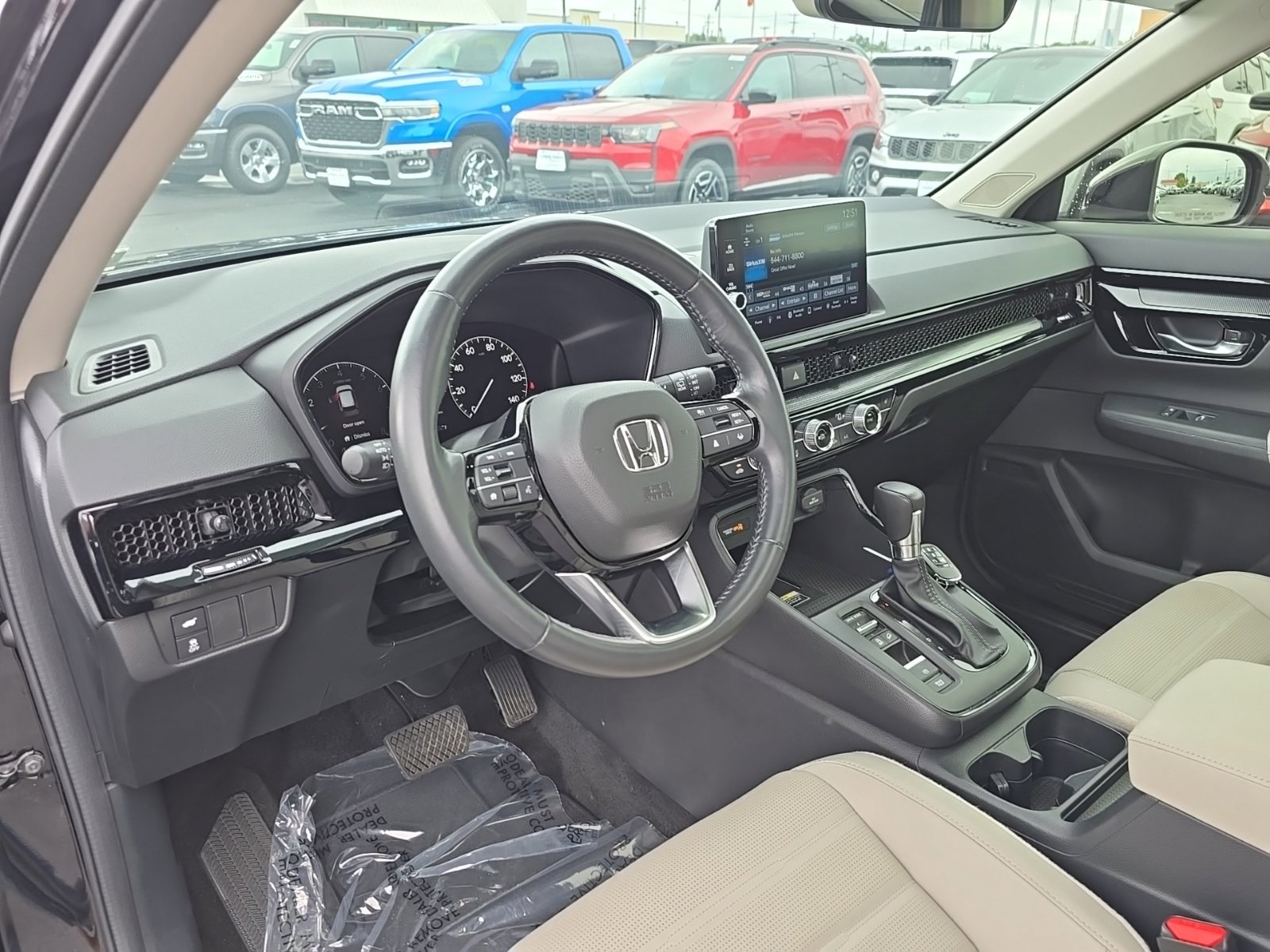 Used 2023 Honda CR-V EX-L image 13