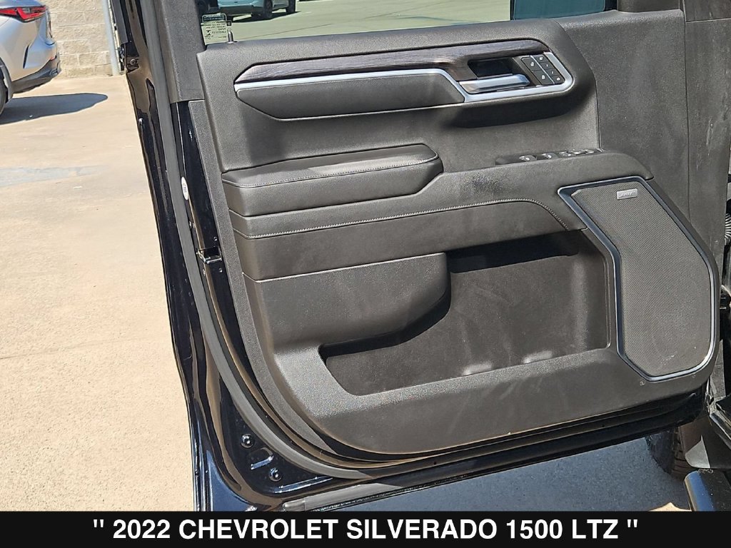Used 2022 Chevrolet Silverado 1500 LTZ w/ LTZ Convenience Package II AWD/4WD image 35