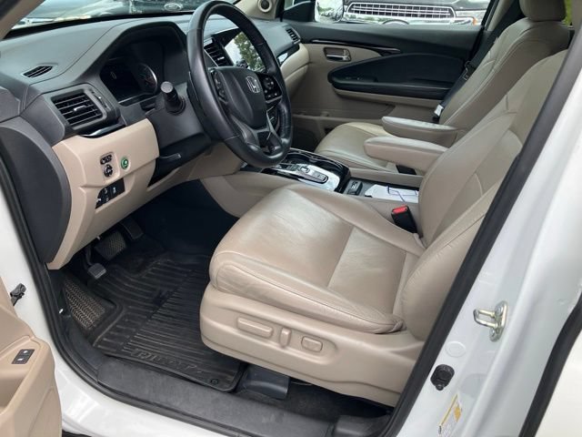 Used 2020 Honda Pilot Elite image 14