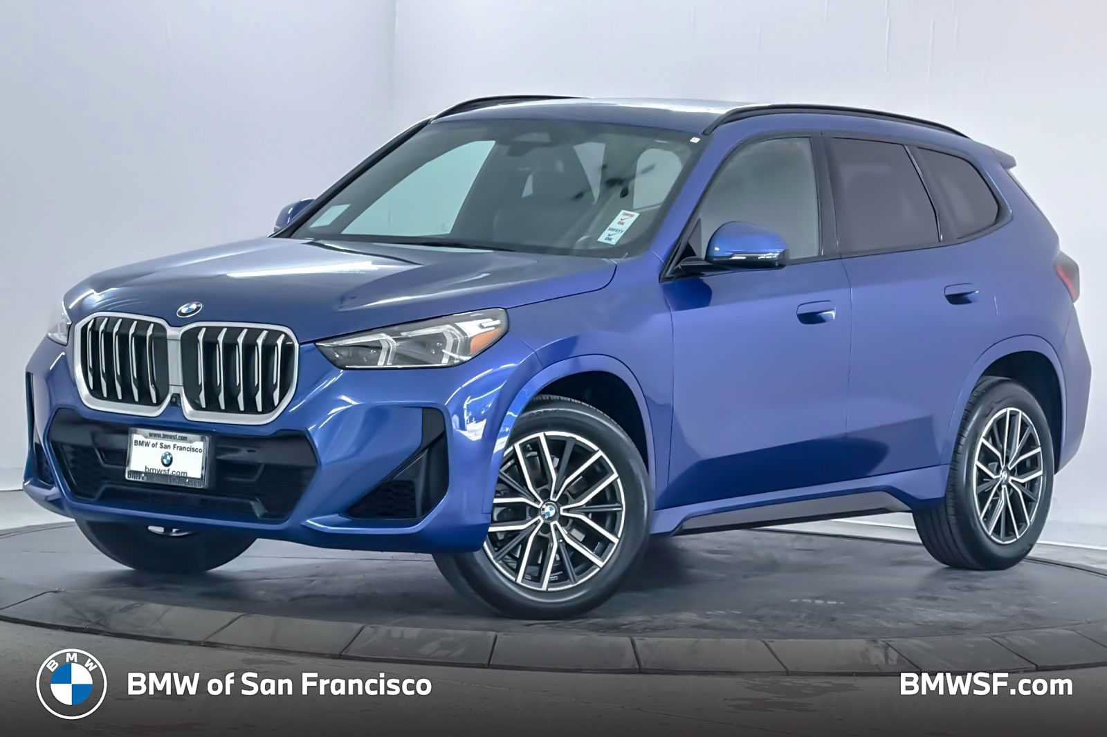 Used 2023 BMW X1 xDrive28i w/ Premium Package AWD/4WD image 1