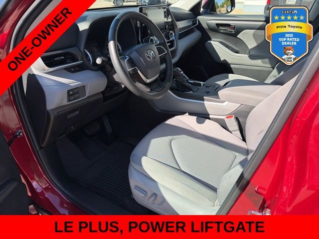 Used 2022 Toyota Highlander LE FWD image 15