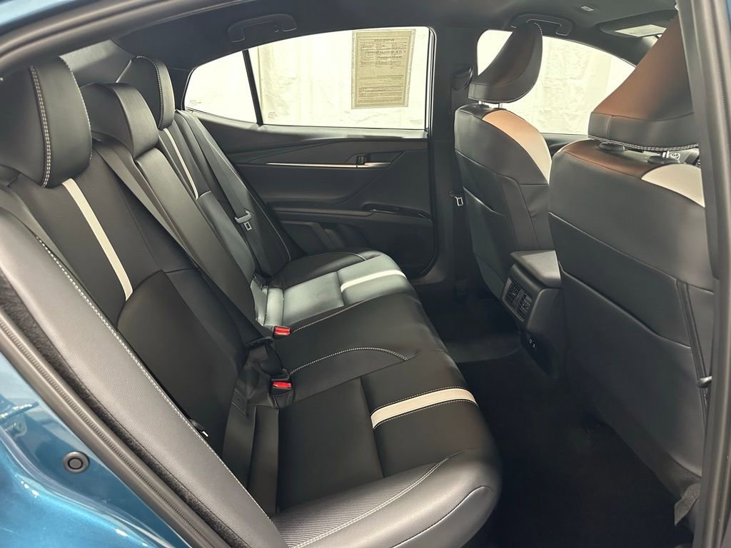 Used 2026 Toyota Camry SE FWD image 55
