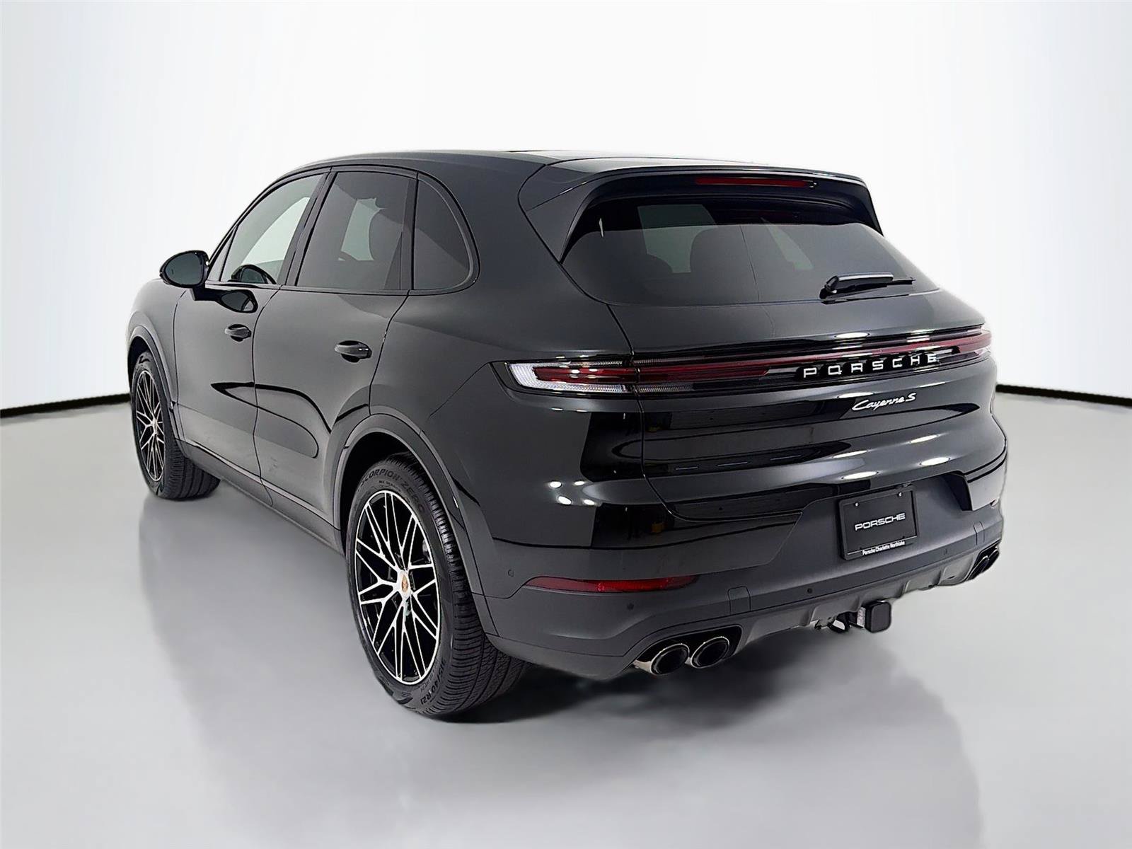 New 2026 Porsche Cayenne S AWD/4WD image 3