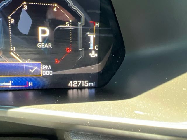 Used 2024 Chevrolet Colorado Trail Boss w/ Technology Package AWD/4WD image 9
