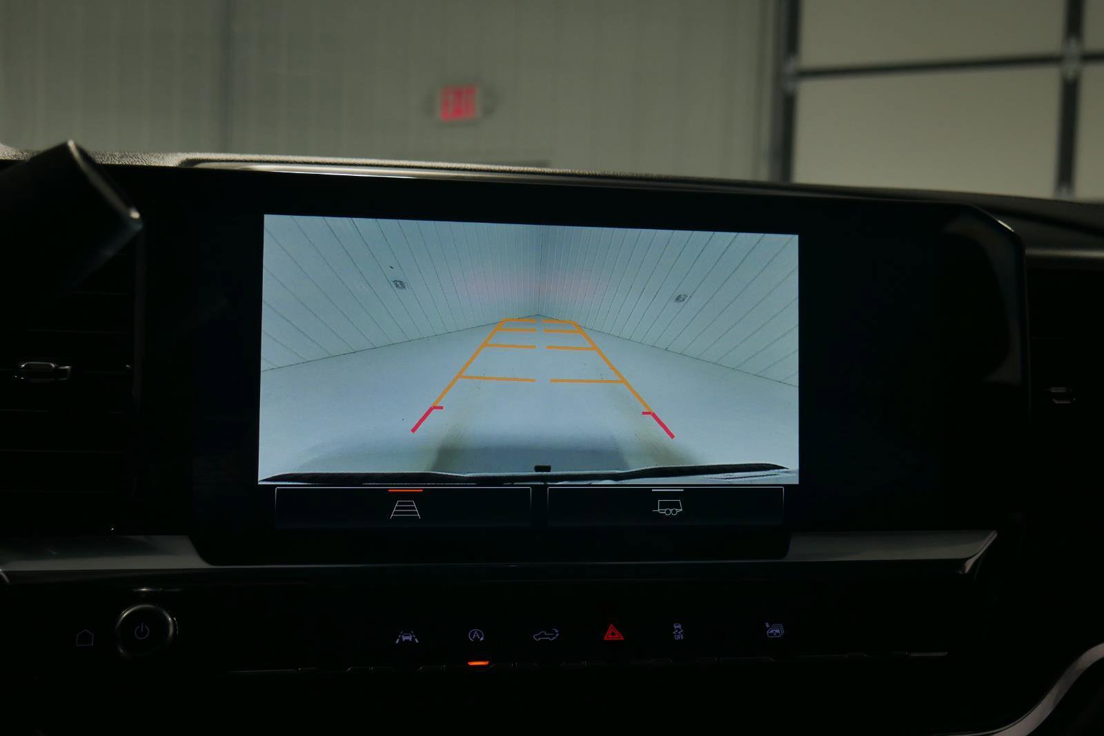 Used 2024 GMC Sierra 1500 SLT image 22