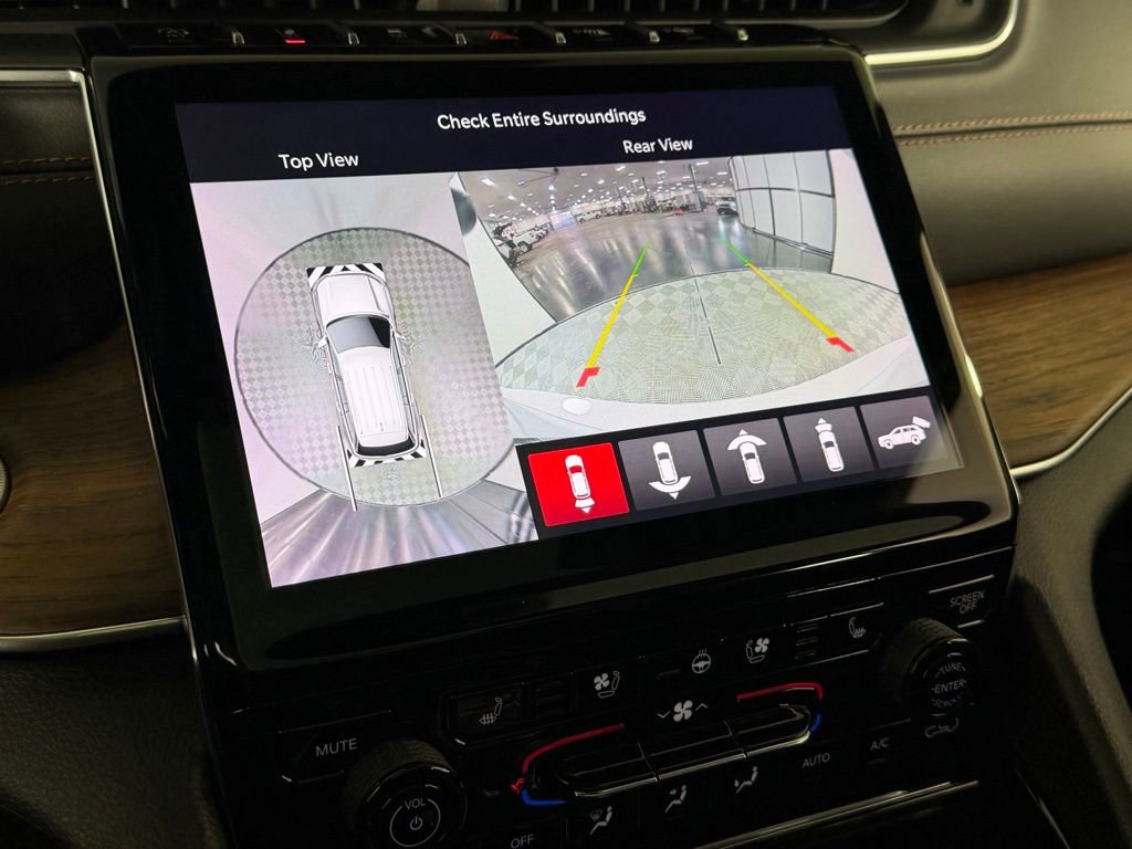 Used 2023 Jeep Grand Cherokee L Summit w/ Luxury Tech Group V image 20