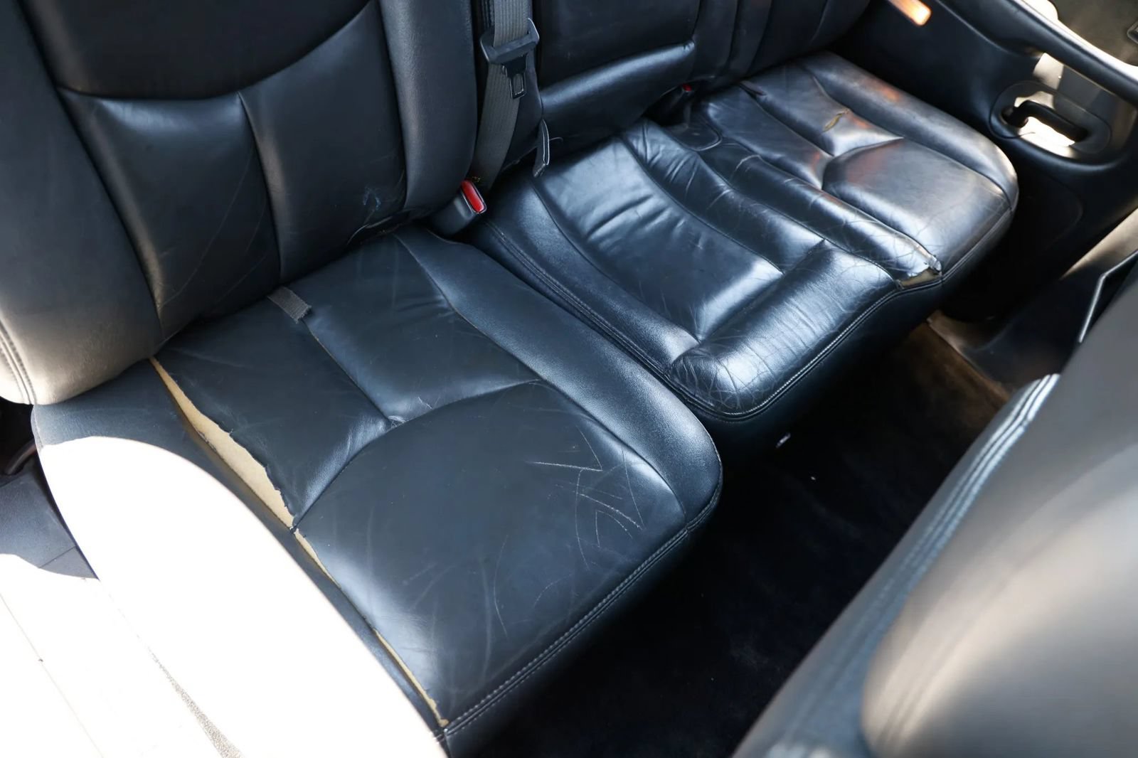 Used 2003 Chevrolet Silverado 2500 LT AWD/4WD image 20
