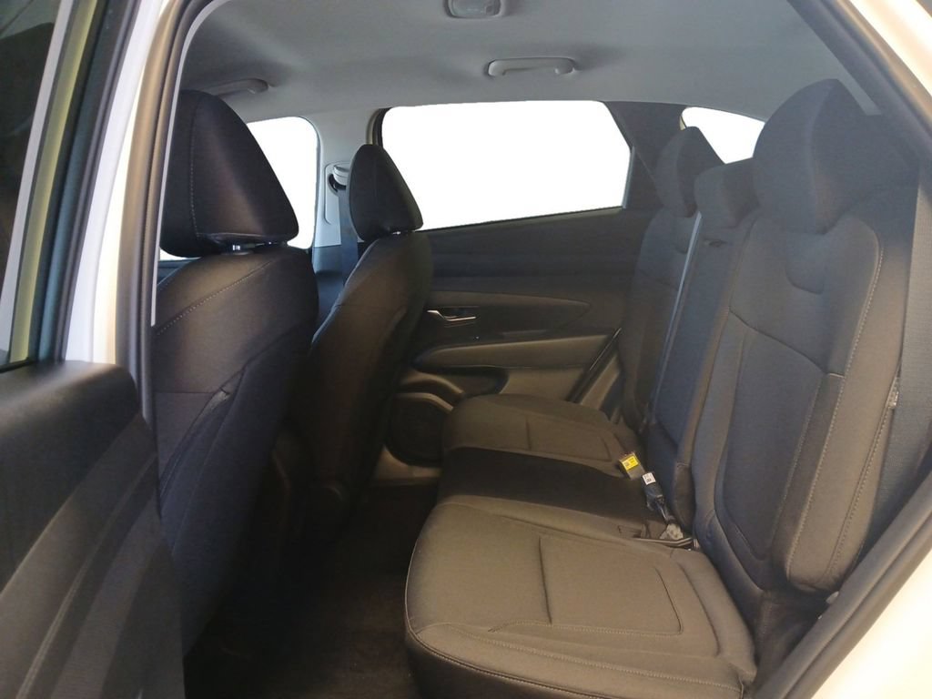 New 2026 Hyundai Tucson SE FWD image 14