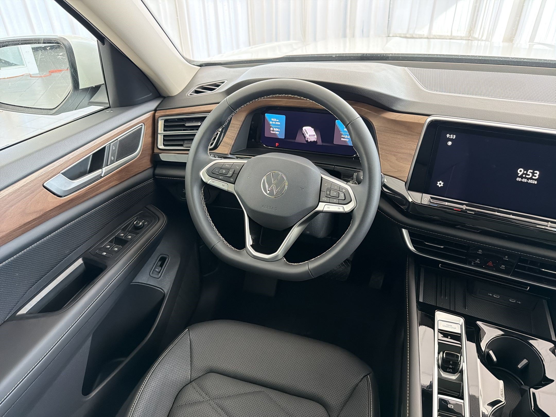 New 2026 Volkswagen Atlas SE FWD image 27