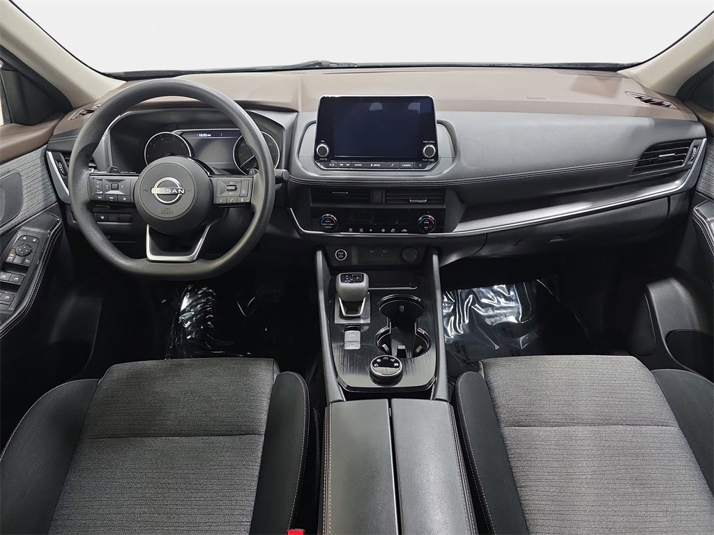 Used 2023 Nissan Rogue SV image 10