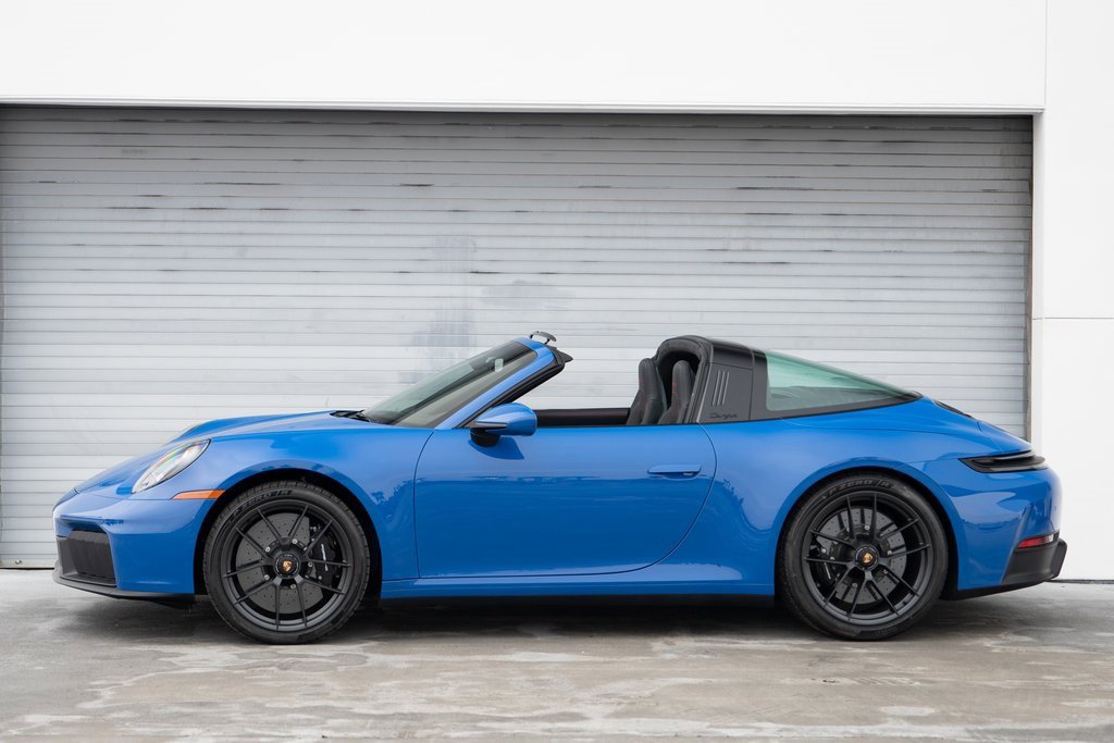 Certified 2025 Porsche 911 Targa 4 GTS image 2