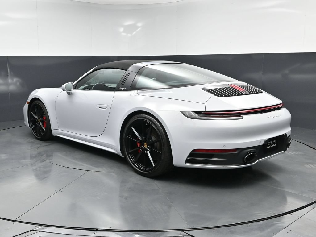 Certified 2024 Porsche 911 Targa 4S w/ Premium Package AWD/4WD image 3