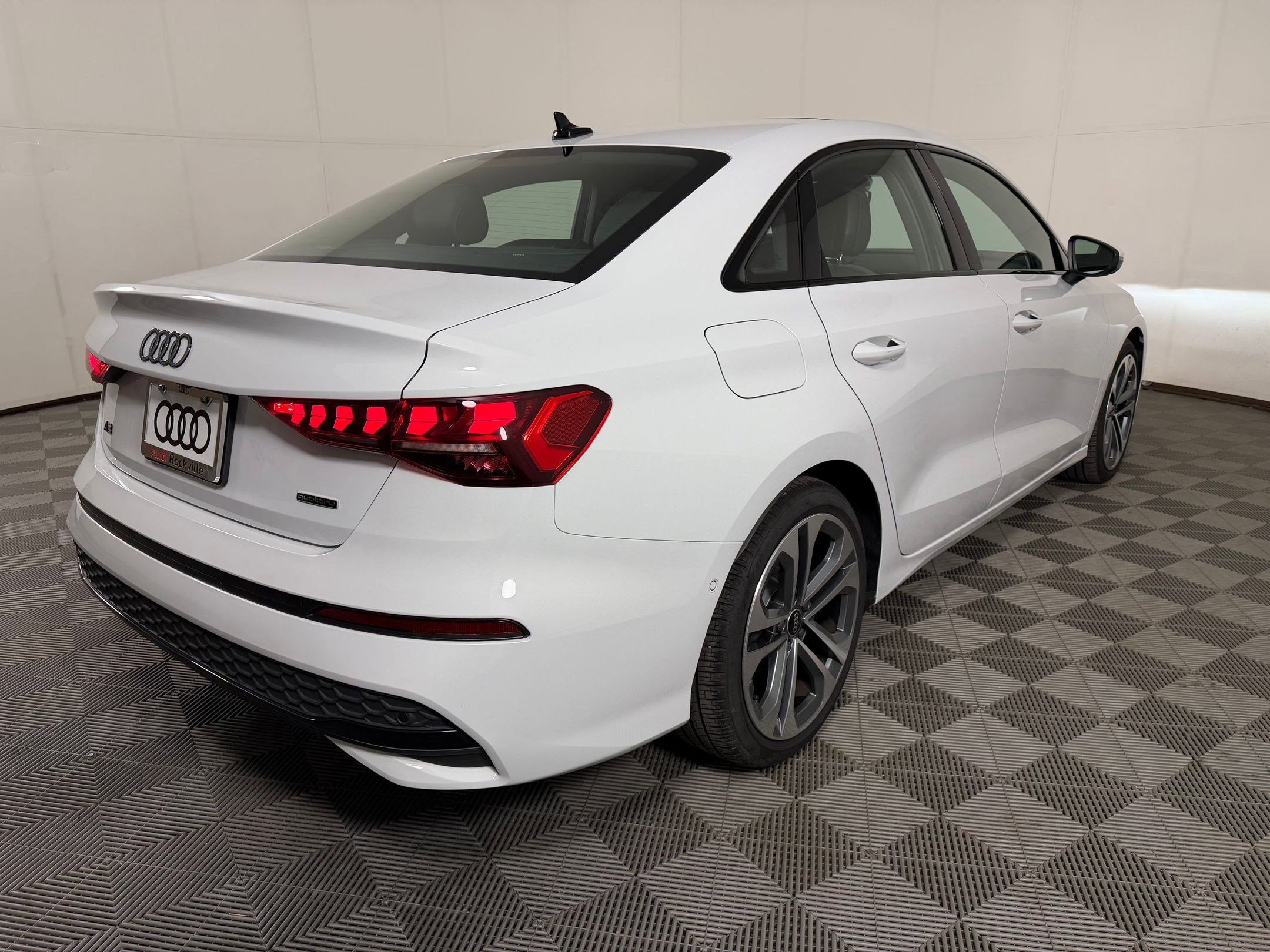 Certified 2025 Audi A3 2.0T Premium Plus w/ Premium Plus Package AWD/4WD image 9
