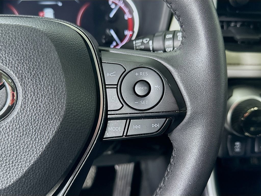 Used 2023 Toyota RAV4 XLE w/ Convenience Package image 22