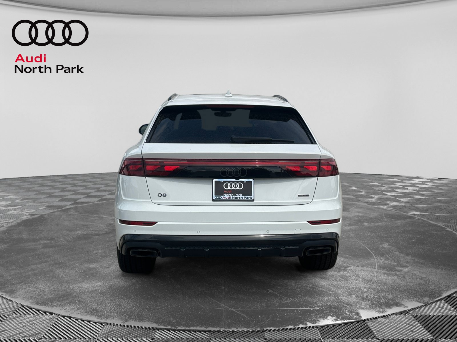New 2027 Audi Q8 Prestige AWD/4WD image 4