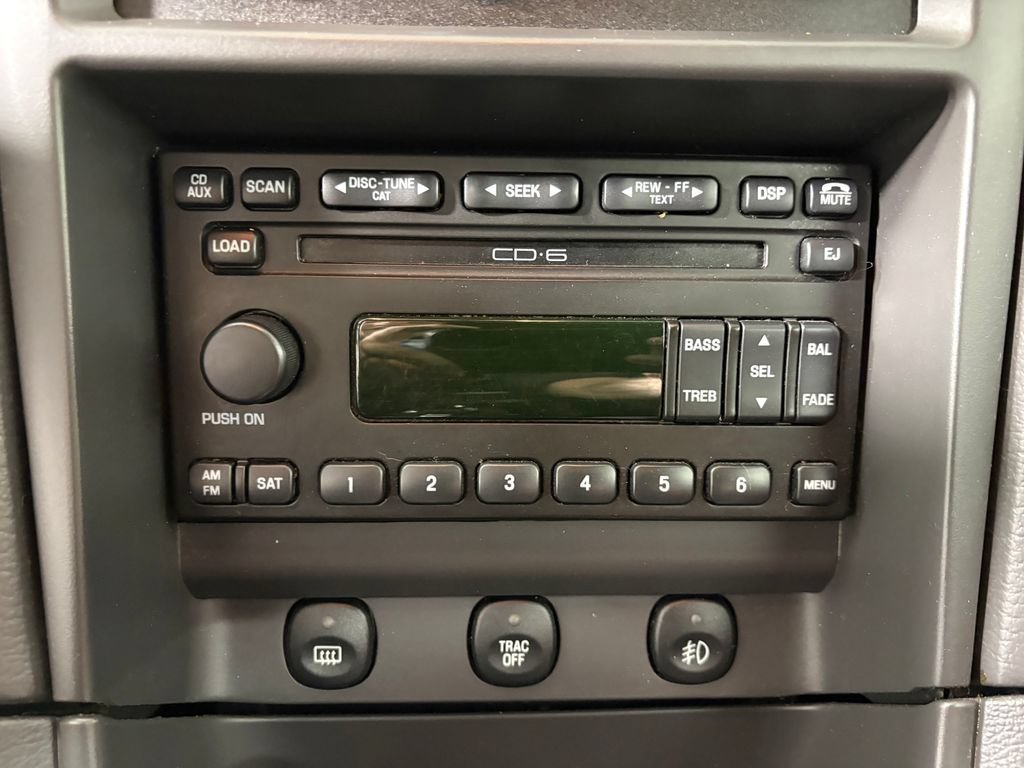 Used 2004 Ford Mustang GT RWD image 19