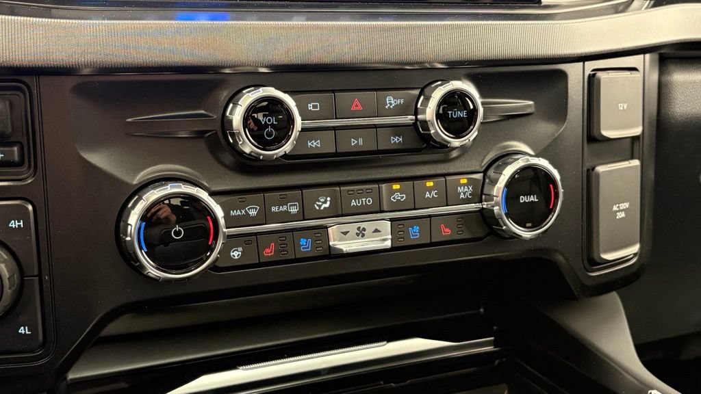 New 2026 Ford F450 Platinum w/ FX4 Off-Road Package AWD/4WD image 43