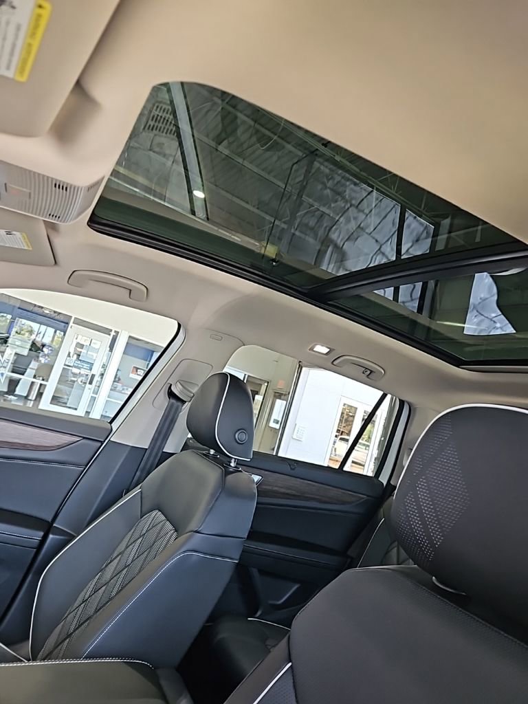 New 2026 Volkswagen Atlas SEL Premium R-Line image 30