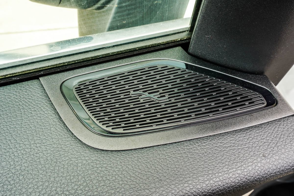 Used 2026 Mercedes-Benz GLC 300 4MATIC image 32