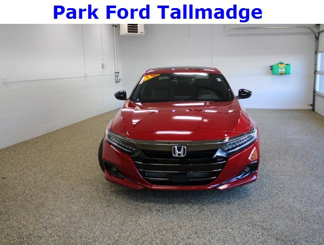Used 2021 Honda Accord Sport image 9