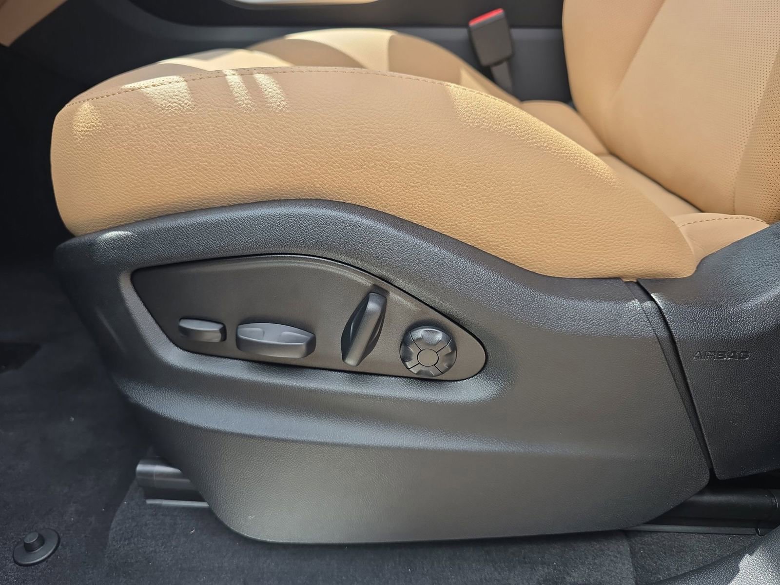 New 2026 Porsche Cayenne AWD/4WD image 20