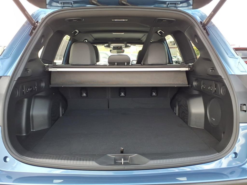 Certified 2025 Subaru Forester Limited AWD/4WD image 18