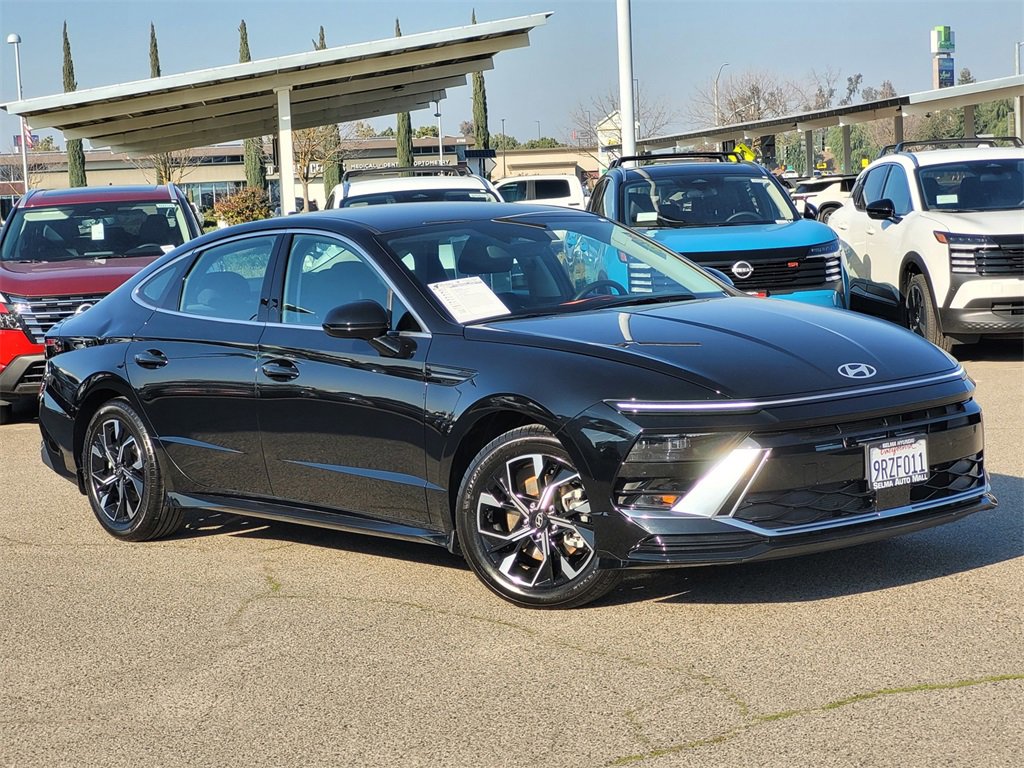 Used 2024 Hyundai Sonata SEL image 2