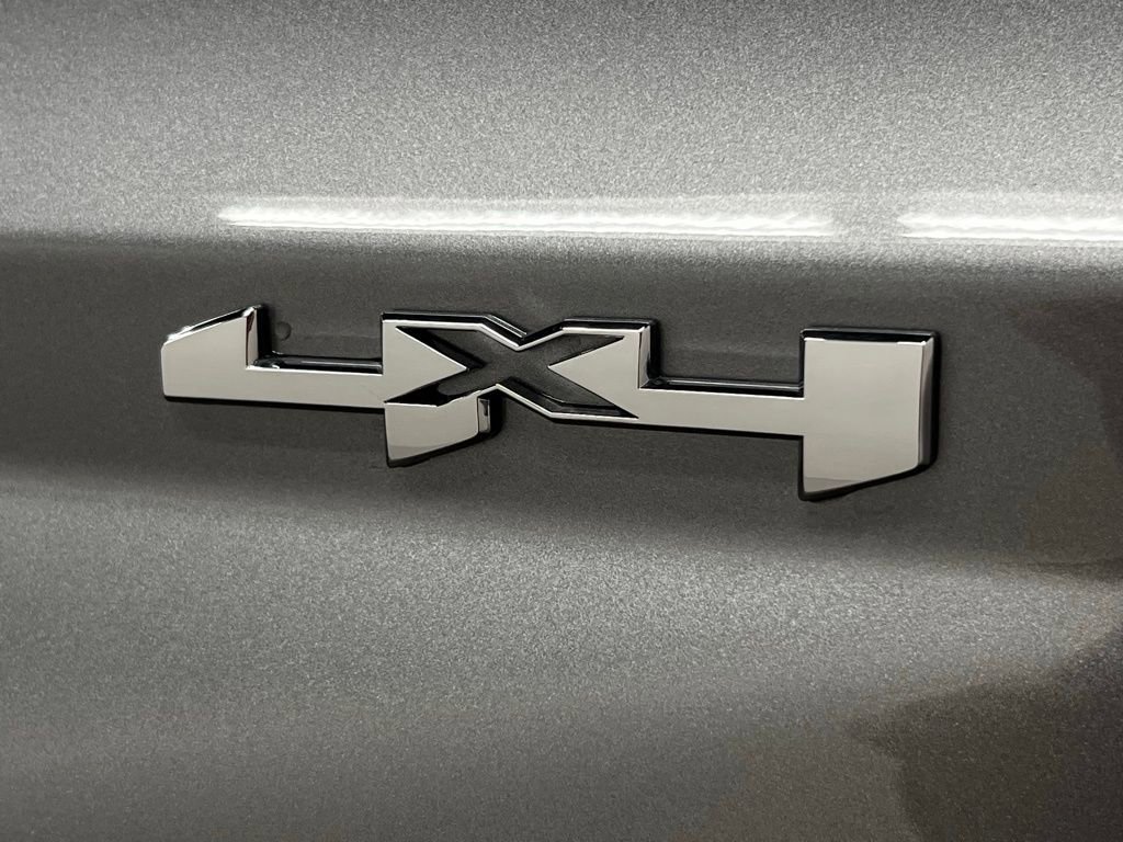 New 2026 GMC Canyon Elevation image 8