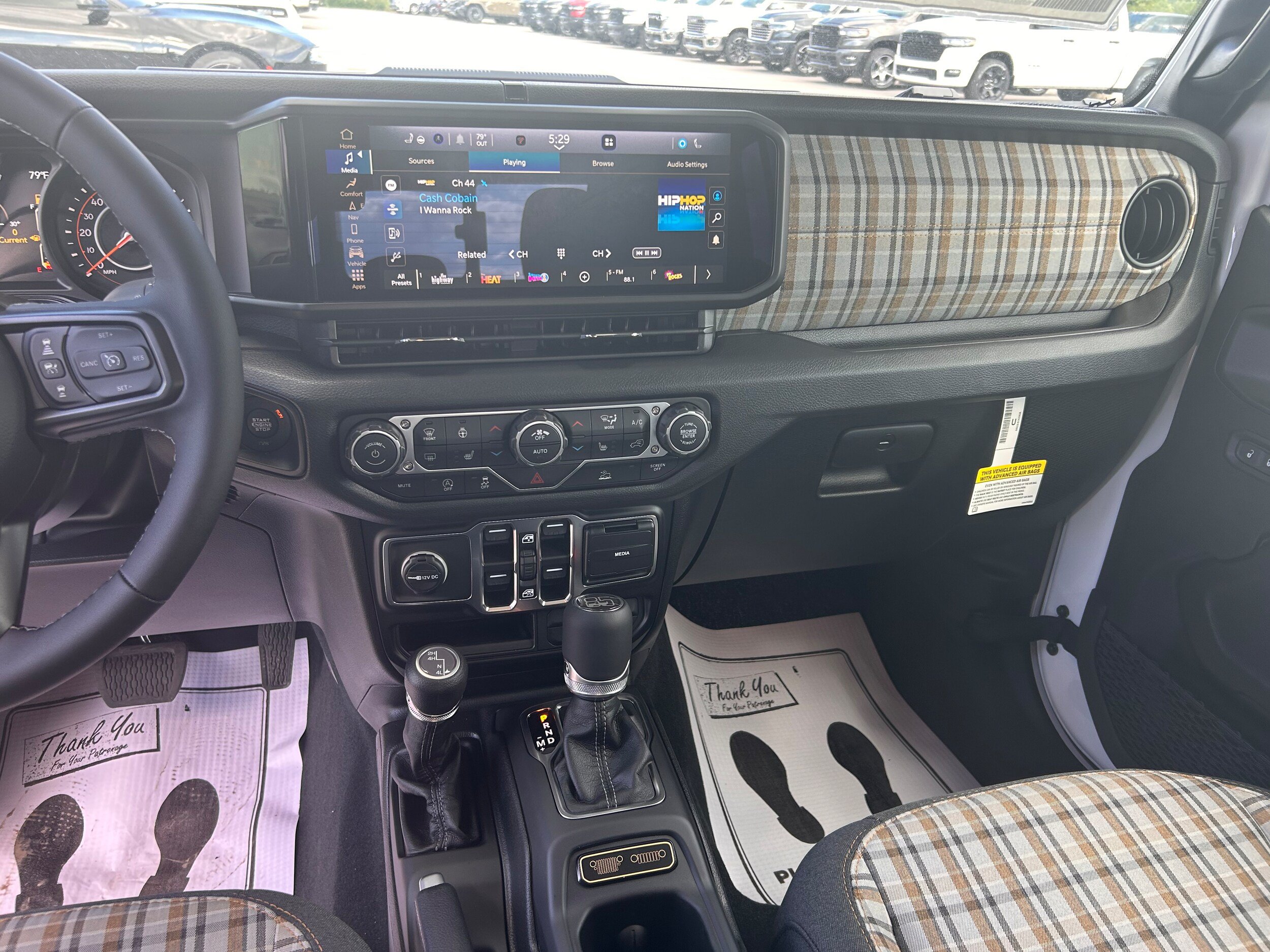 New 2026 Jeep Gladiator Sport AWD/4WD image 10