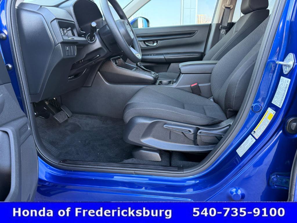 Certified 2025 Honda CR-V LX image 31