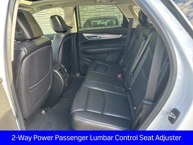 Used 2018 Cadillac XT5 Luxury w/ Driver Awareness Package image 34