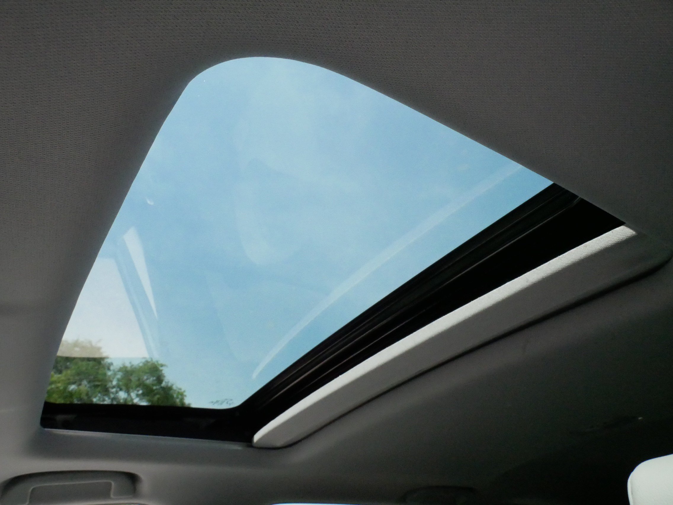 Certified 2018 Honda CR-V Touring image 30