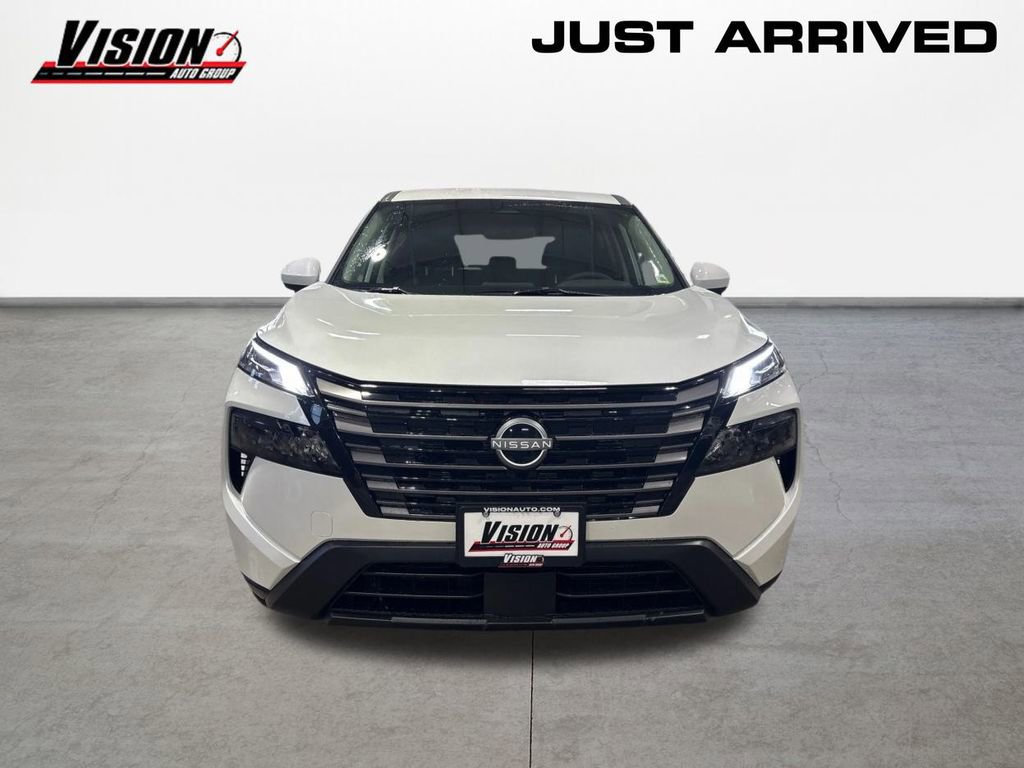 New 2026 Nissan Rogue SV w/ Cold Weather Package AWD/4WD image 2