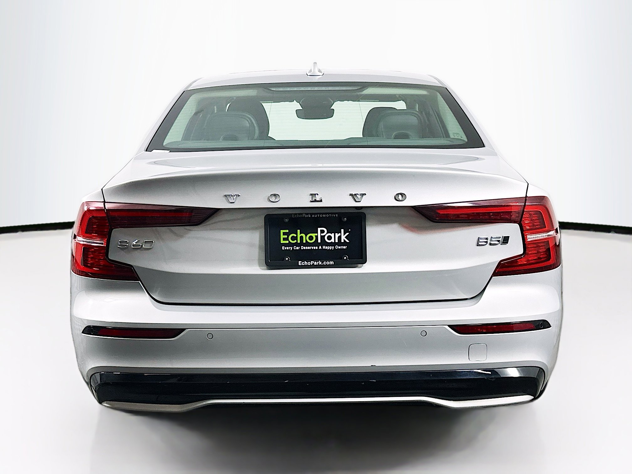 Used 2024 Volvo S60 B5 Core image 7