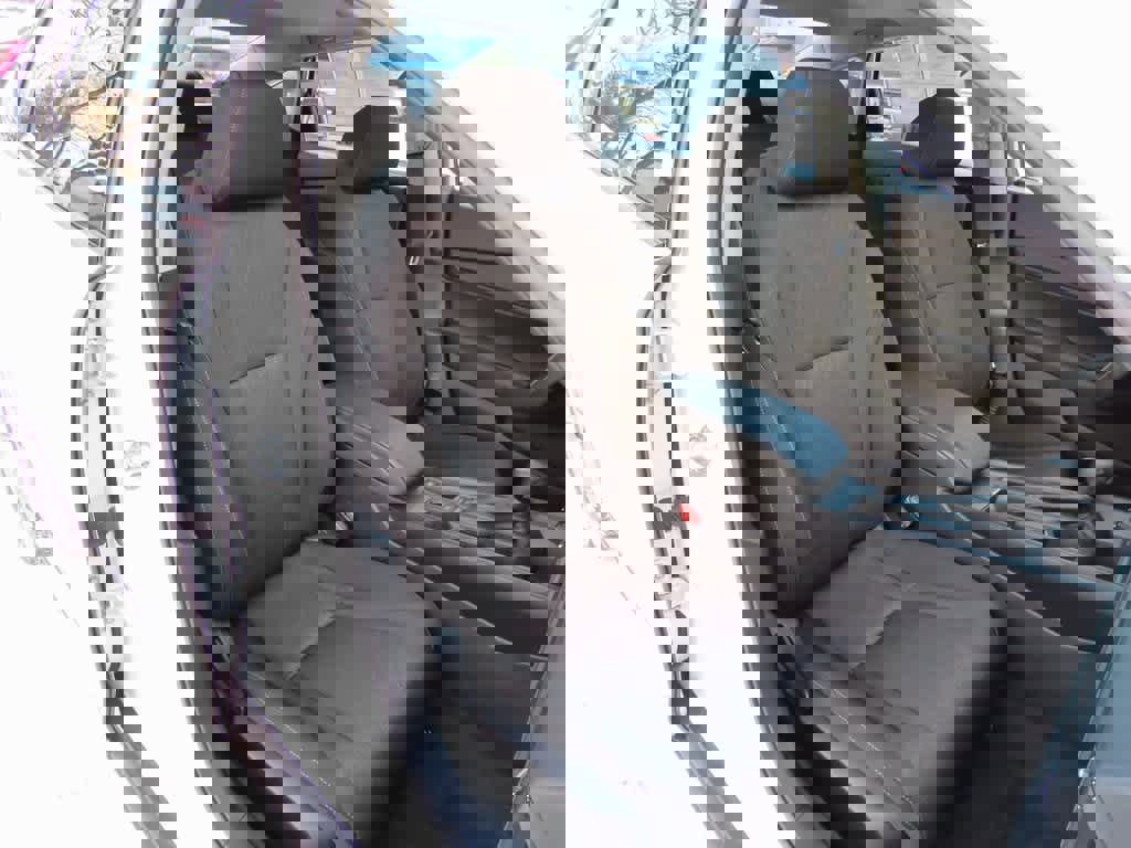 Used 2023 Honda Accord EX image 15