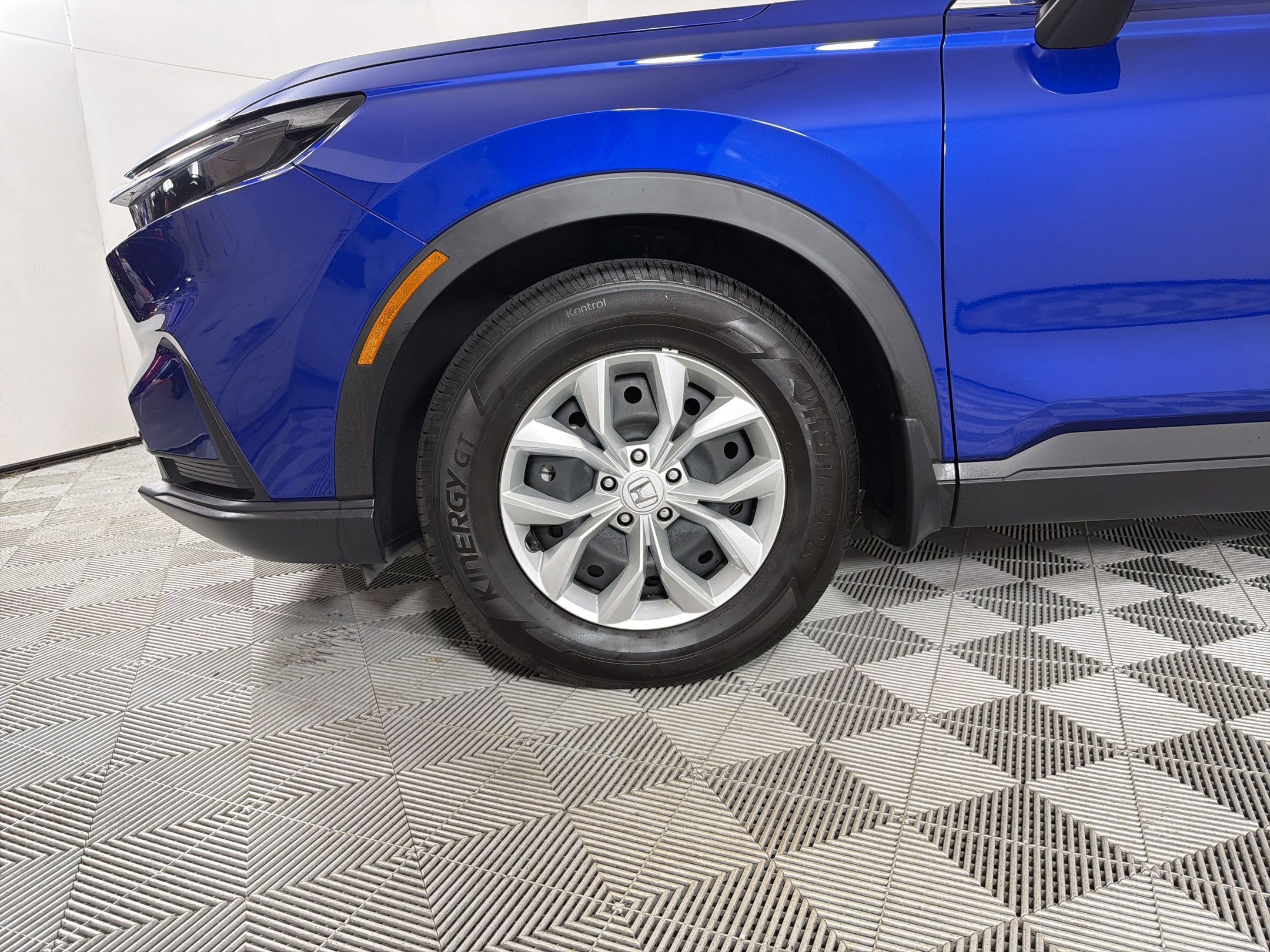 Certified 2025 Honda CR-V LX image 12