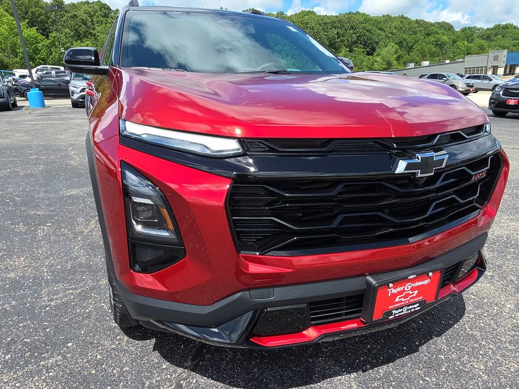 New 2026 Chevrolet Equinox RS w/ Convenience Package III AWD/4WD image 11